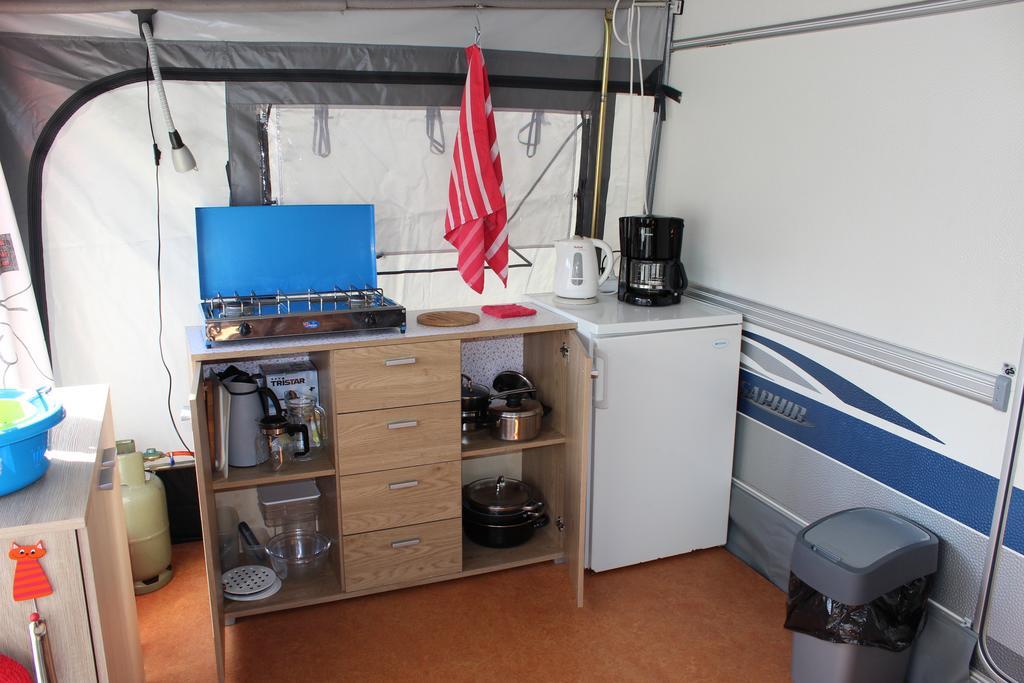 Caravan 'T Koekoeksnest Aagtekerke Exterior foto